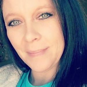 Meet your Posher, Marisa